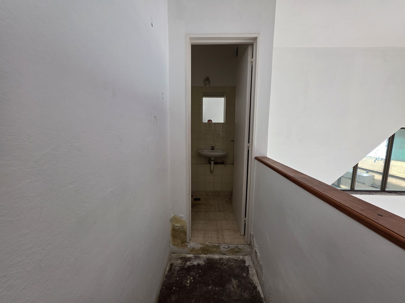 Vendo Local/Oficina de 70 m² en Pleno Centro de Concepción del Uruguay - 4