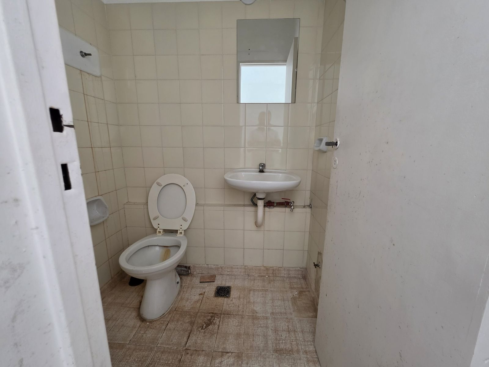 Vendo Local/Oficina de 70 m² en Pleno Centro de Concepción del Uruguay - 10