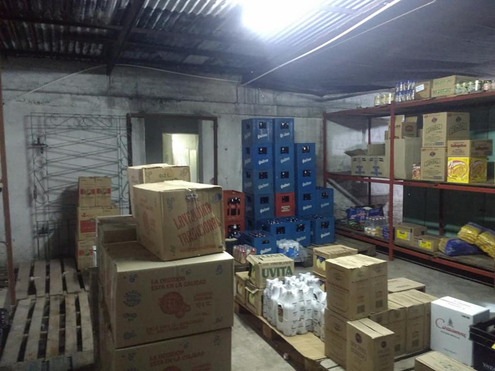 AUTOSERVICIO EN ALQUILER , EN LA CAPILLA FLORENCIO VARELA - 6