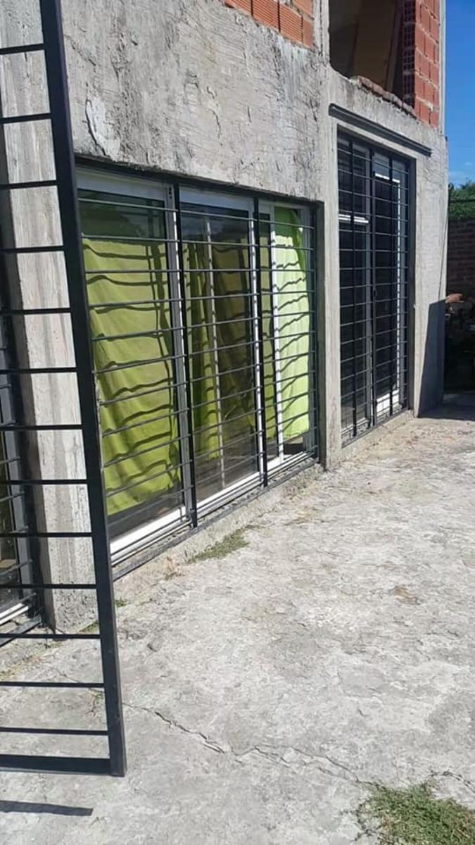 CASA EN VENTA EN ALEJANDRO KORN — foto 4