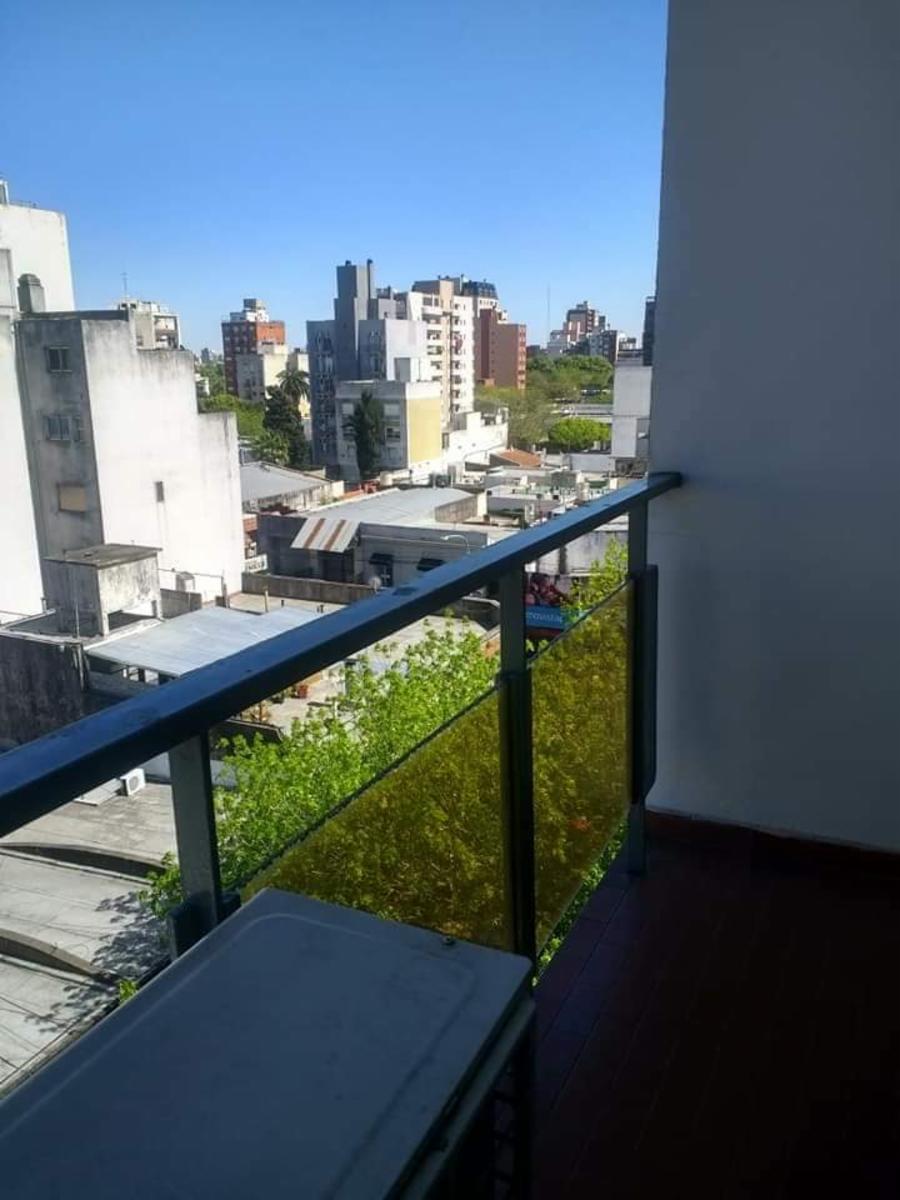 VENTA DEPTO DE 3 AMBIENTES EN QUILMES CENTRO