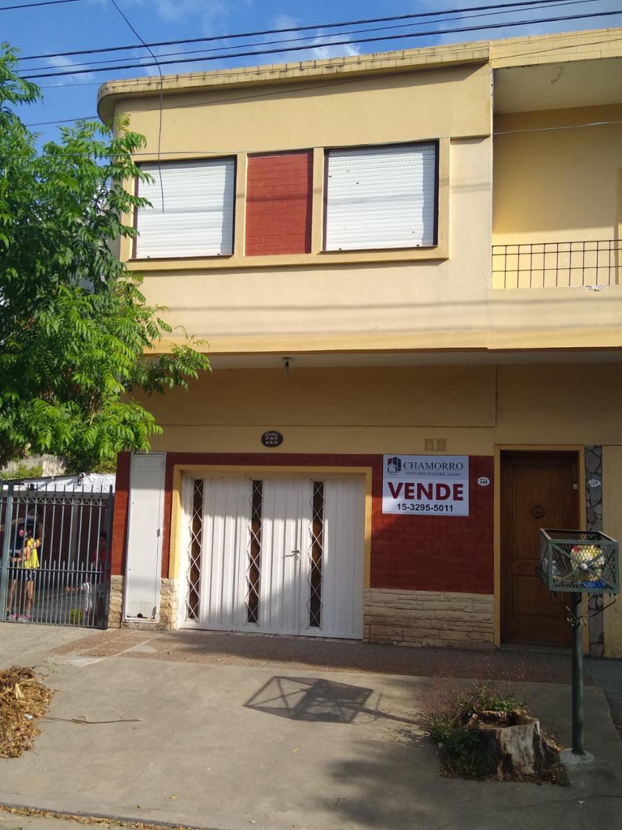 VENTA DEPARTAMENTO DE 4 AMBIENTES CON COCHERA, CERCA DEL CENTRO DE FLORENCIO VARELA — foto 2