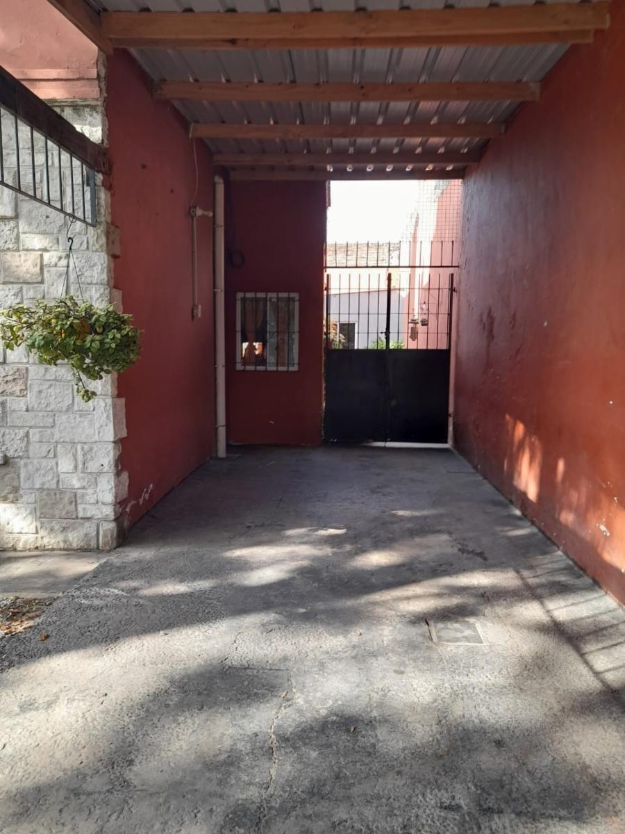 Hermosa Casa en venta en el centro de Florencio Varela — foto 2