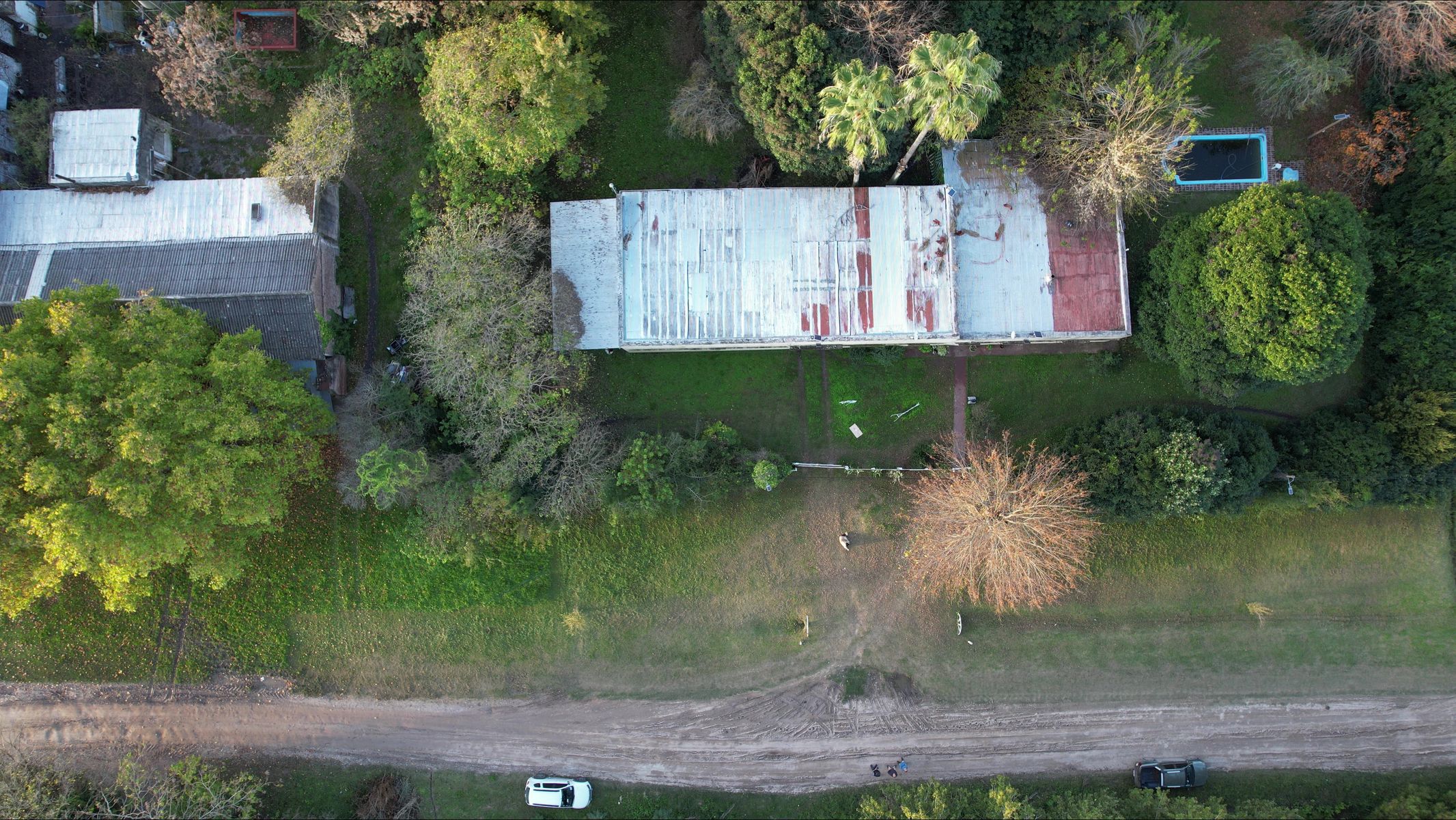 CASA EN VENTA en Alvarez Jonte sobre fracción de 2500 mt2. - 4