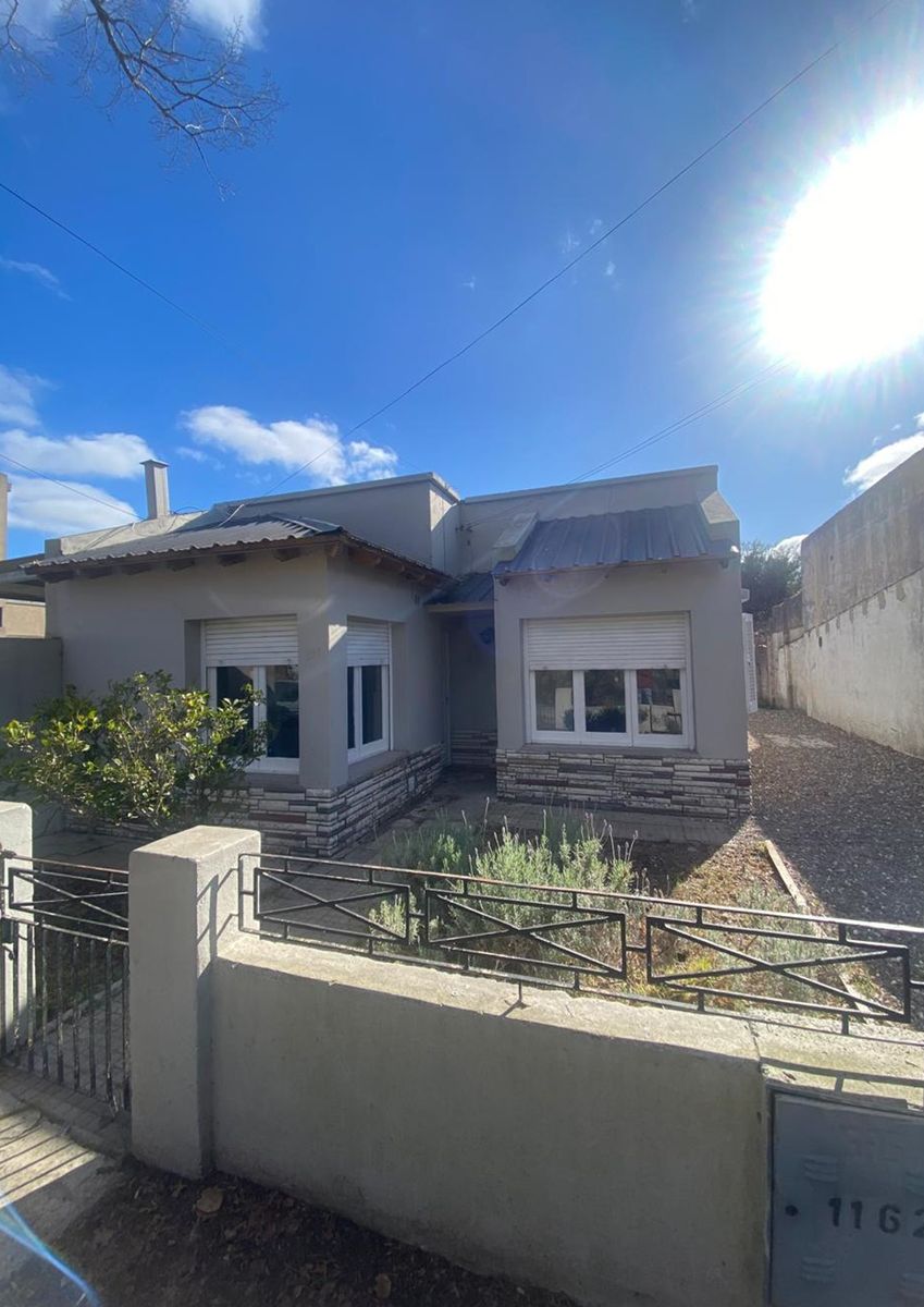 CASA en Venta en Verónica - 12