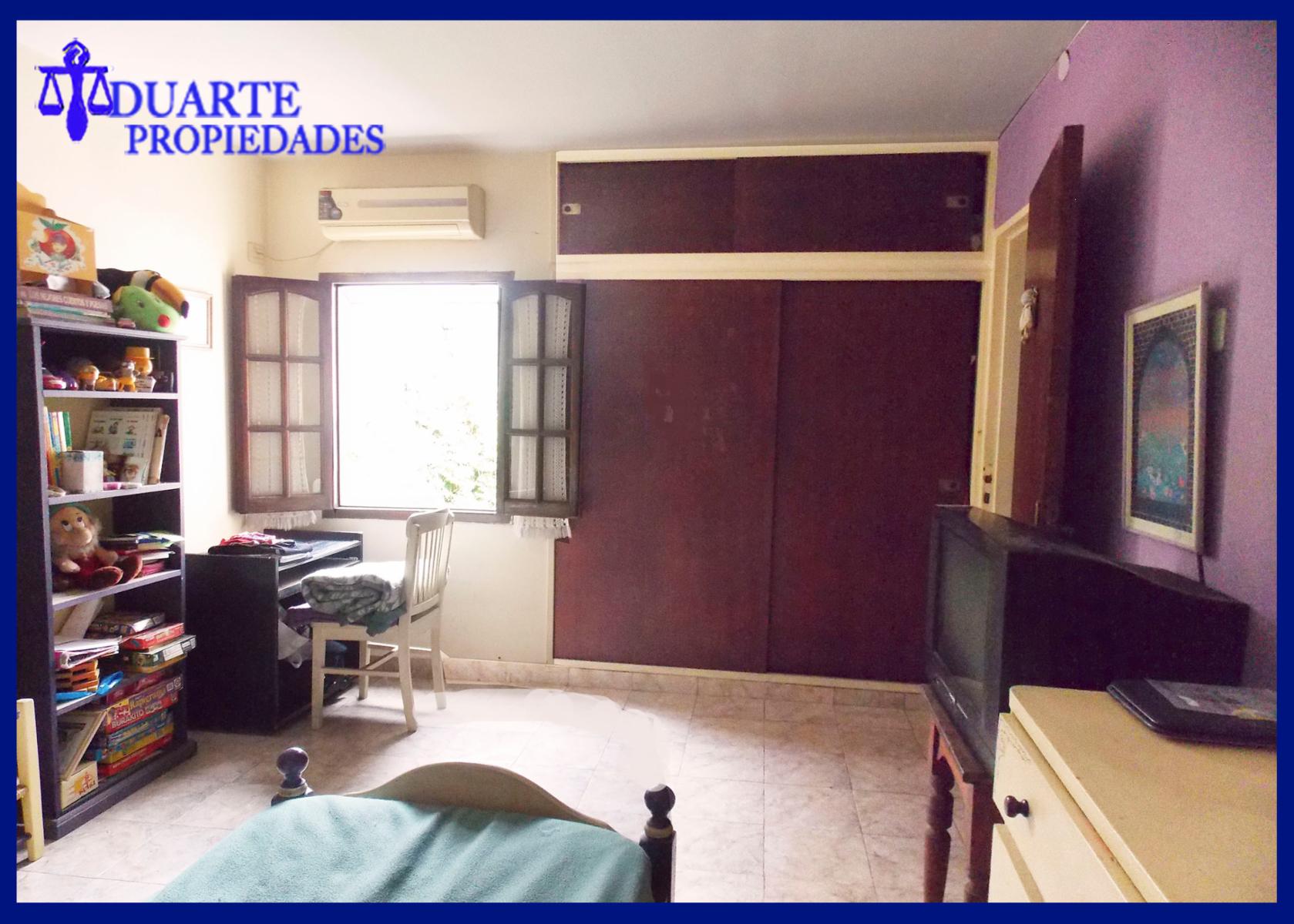 V. PUEYRREDON CASA SOBRE TERRENO PROPIO 6 AMBIENTES + DEPENDENCIA COMPLETA ** TOMO MENOR VALOR 3-4 AMB** — foto 9