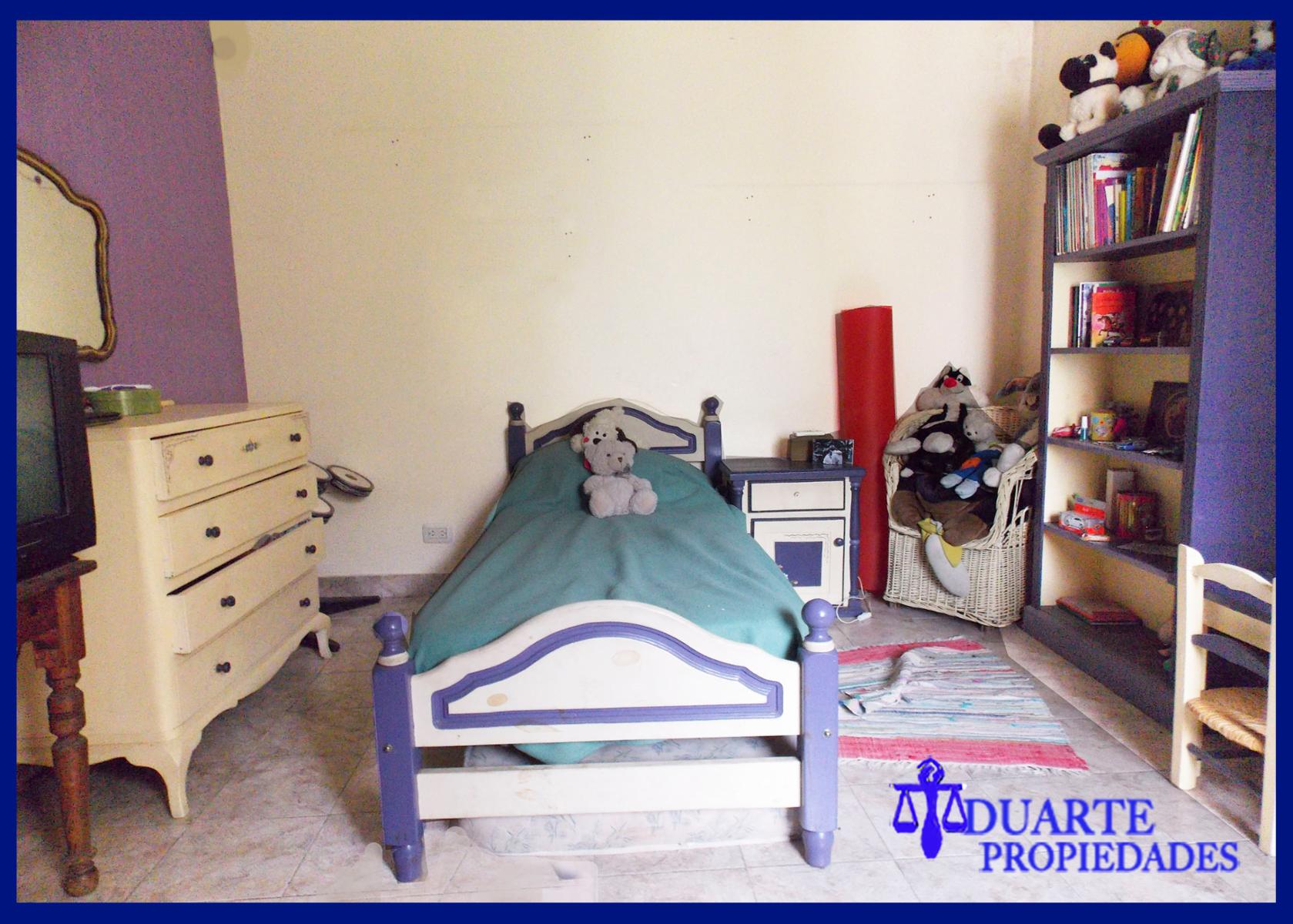 V. PUEYRREDON CASA SOBRE TERRENO PROPIO 6 AMBIENTES + DEPENDENCIA COMPLETA ** TOMO MENOR VALOR 3-4 AMB** — foto 11
