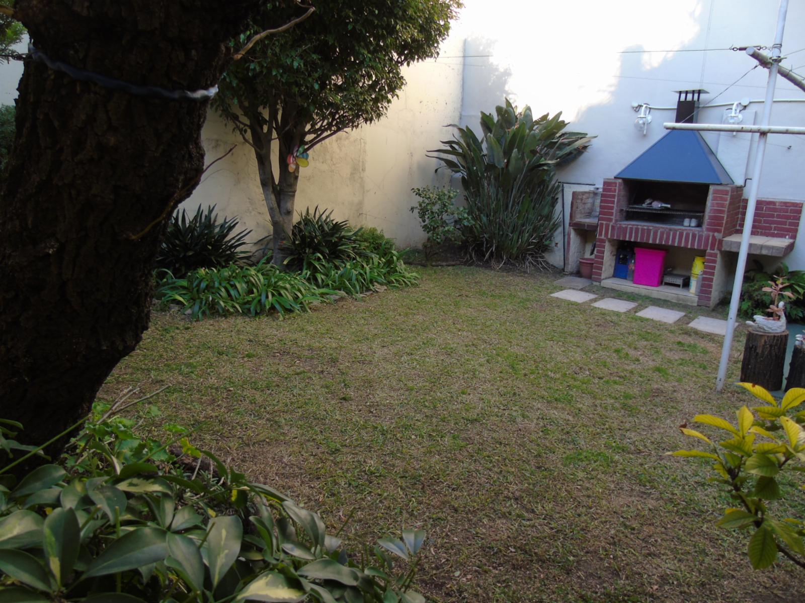 Excelente Dpto P.B. 3 Amb con Pque. — foto 7