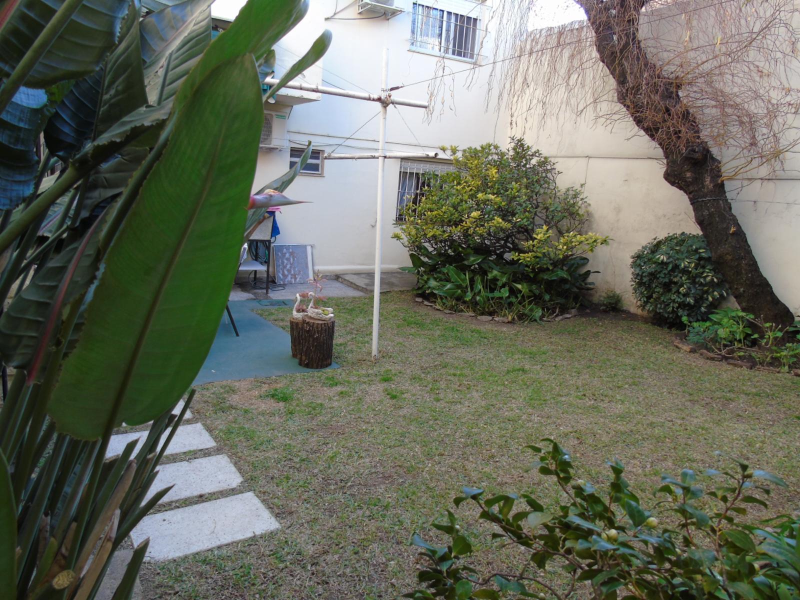 Excelente Dpto P.B. 3 Amb con Pque. — foto 12