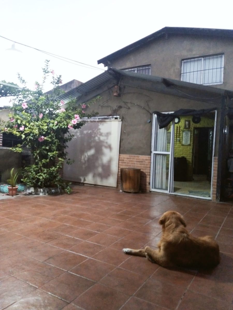 Casa con depto al frente — foto 15