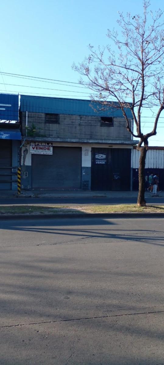 Galpon con losa con oficinas sobre Avenida del Sesquicentenario - 2