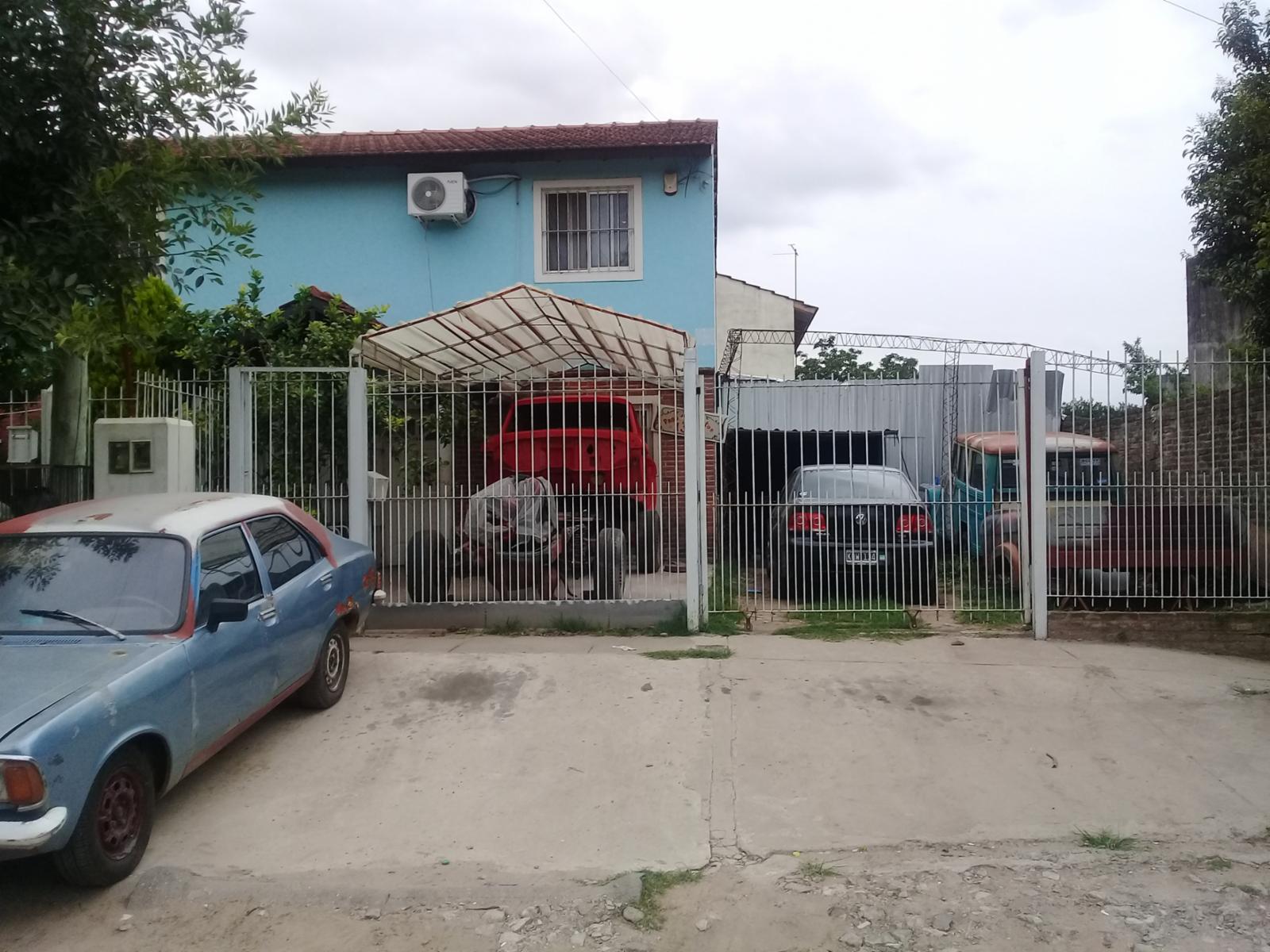 Duplex en Venta con LOTE UNICO