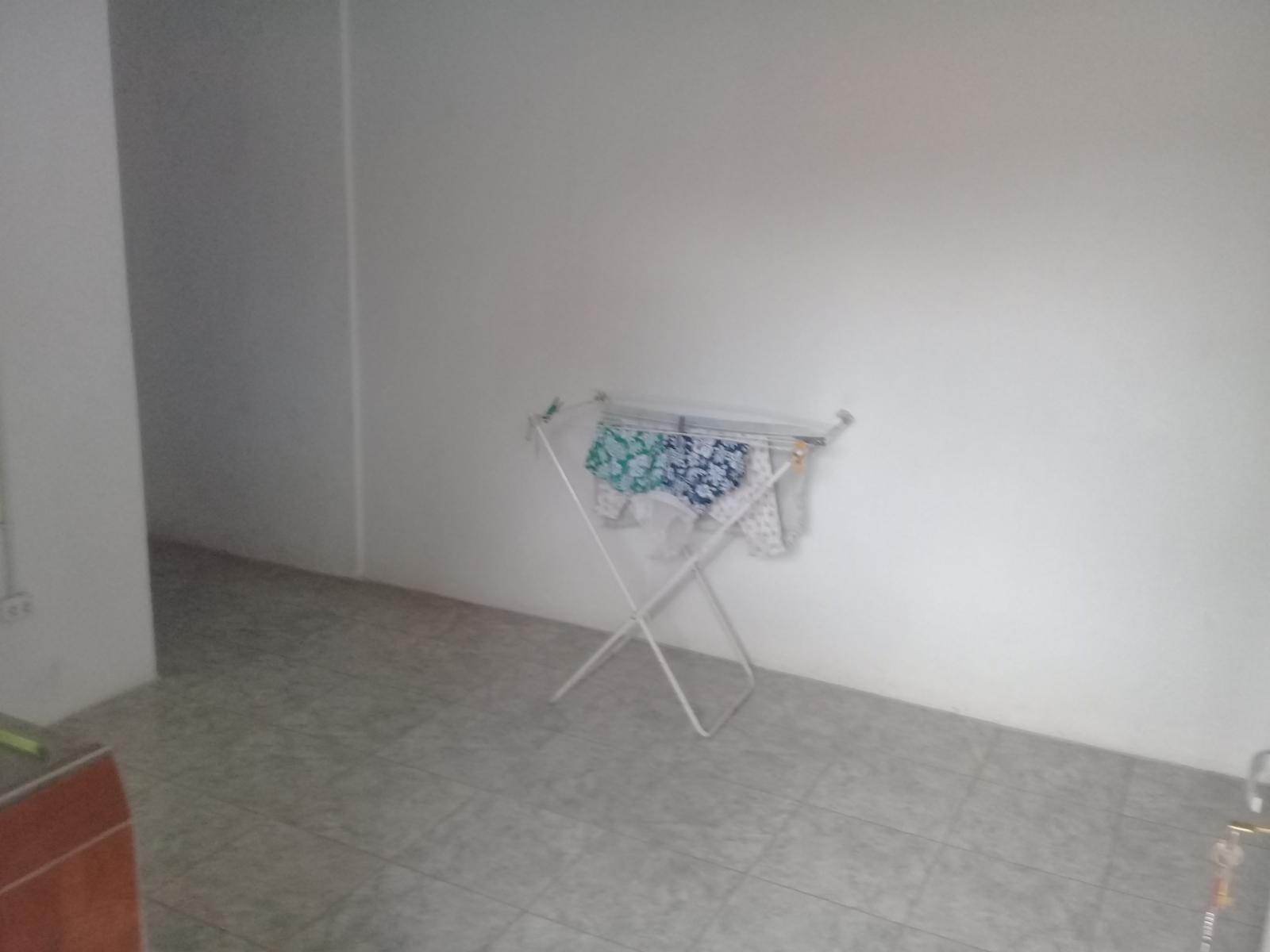 Departamentos en alquiler de un dormitorio y monoambiente en Grand Bourg - 4