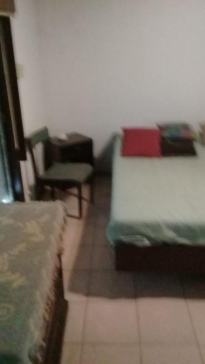 casa quinta en grand Bourg con pileta lote 1106 mts cuadrados - 2
