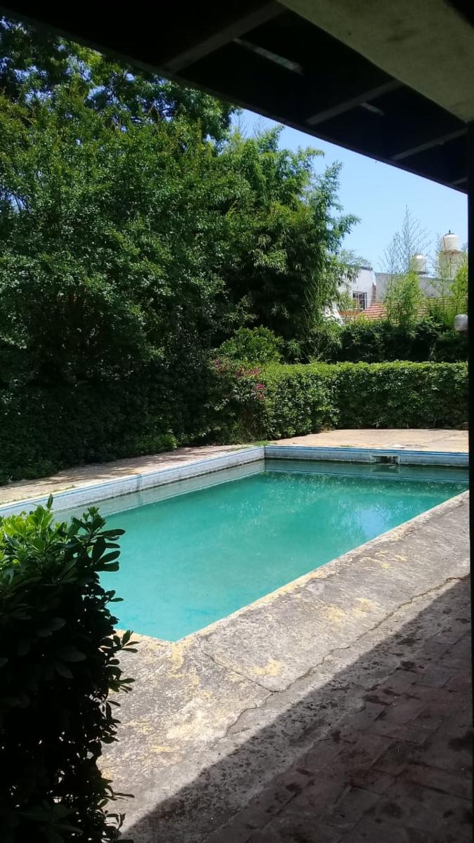 casa quinta en grand Bourg con pileta lote 1106 mts cuadrados - 13
