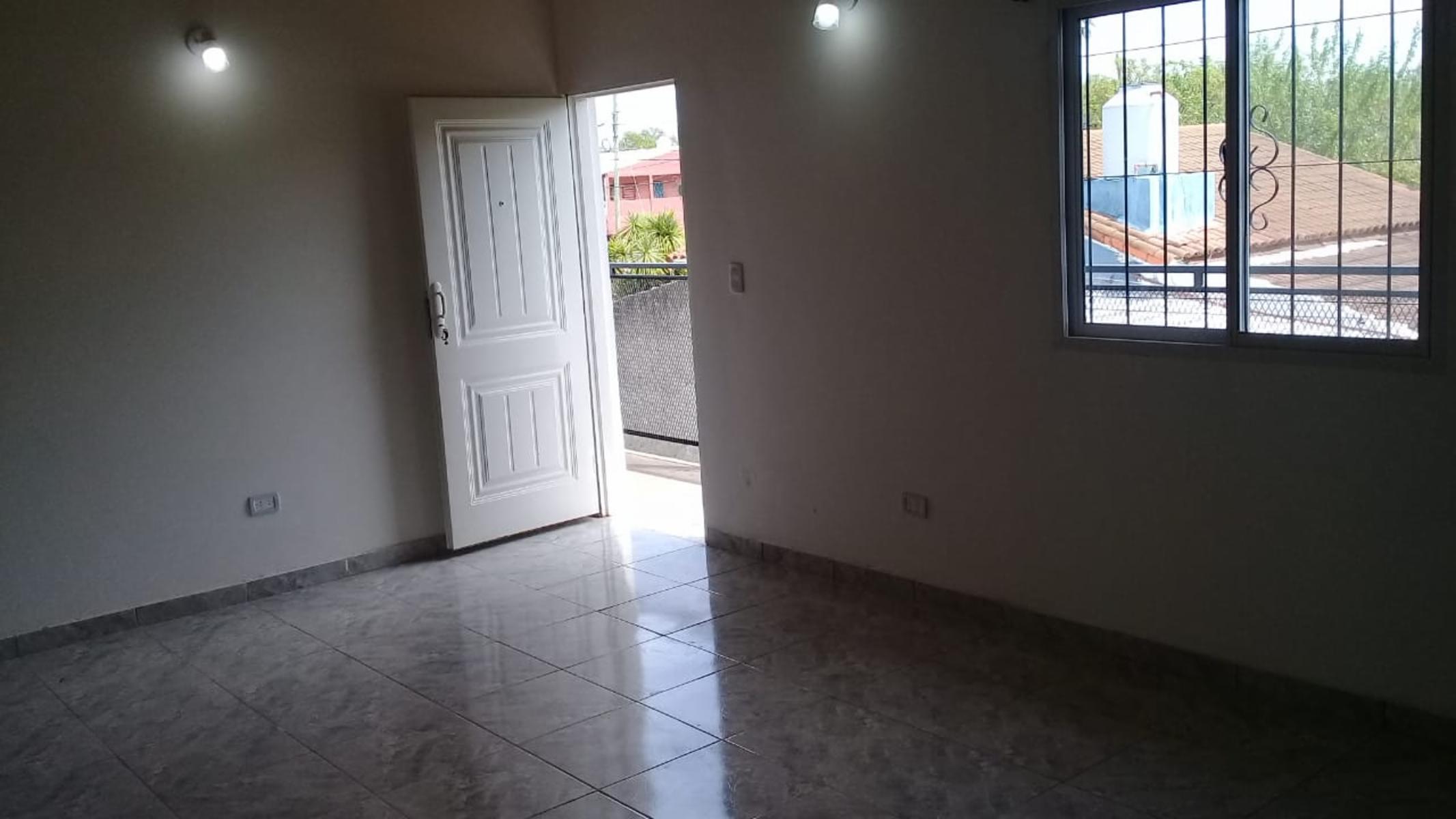 Departamento de dos dormitorios, baño, cocina comedor, con cochera a estenar - 2