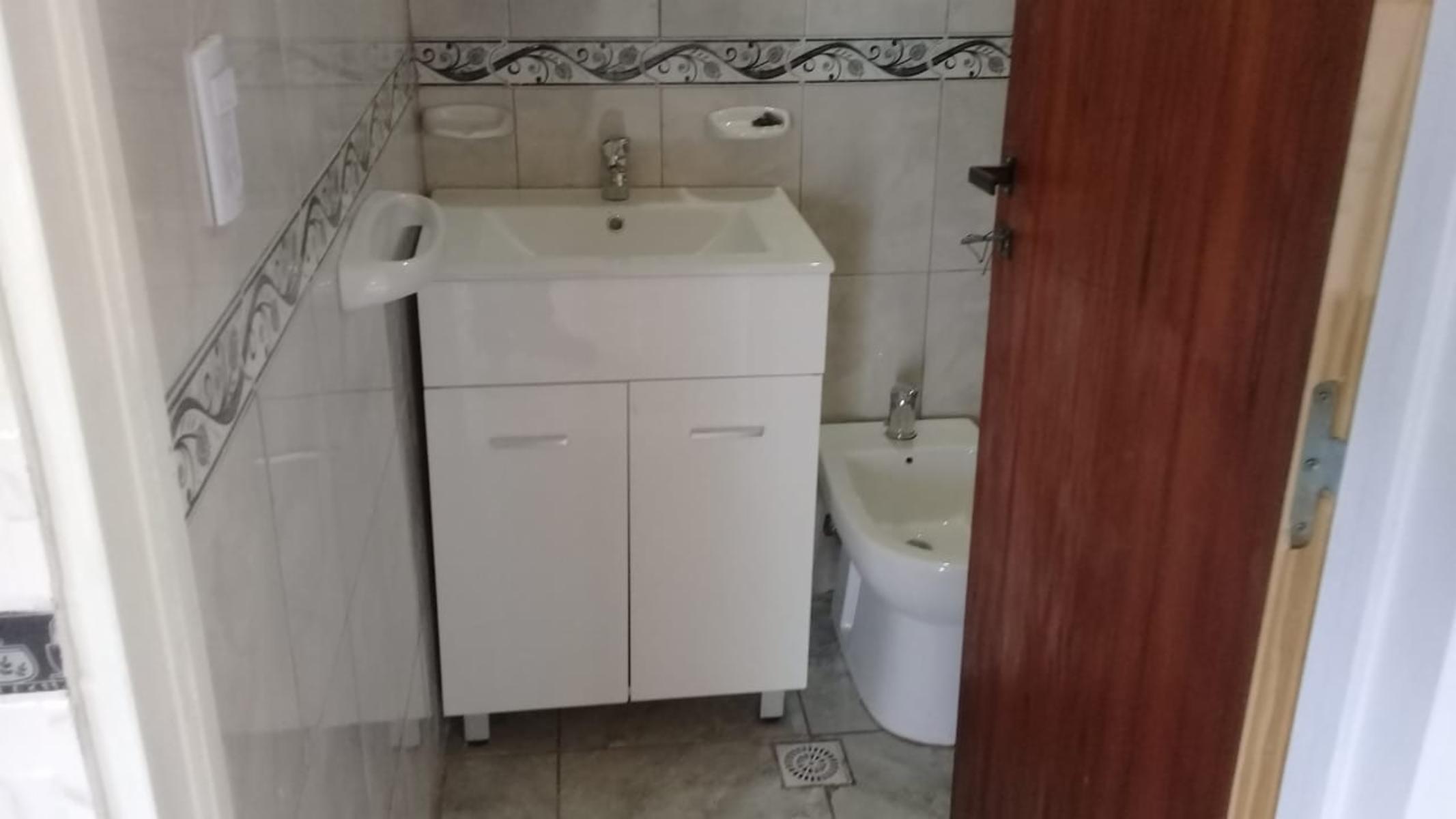 Departamento de dos dormitorios, baño, cocina comedor, con cochera a estenar - 4