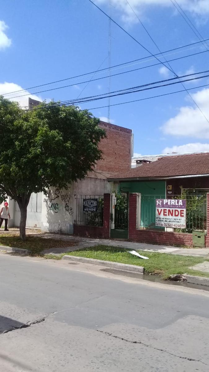 casa a reciclar sobre lote de 300 metros cuadrados exelente ubicacion — foto 2