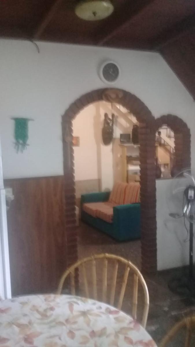 Casa a cuadras del centro de Grand Bourg — foto 6