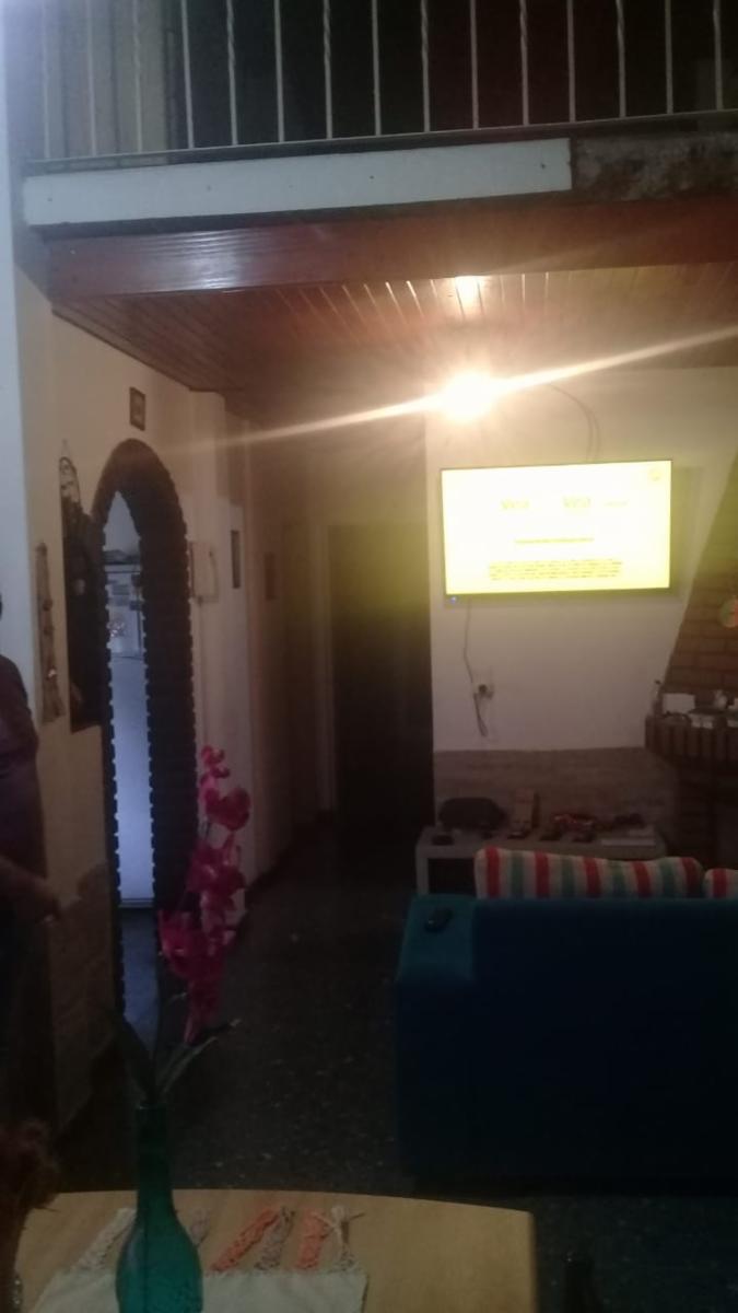 Casa a cuadras del centro de Grand Bourg — foto 10