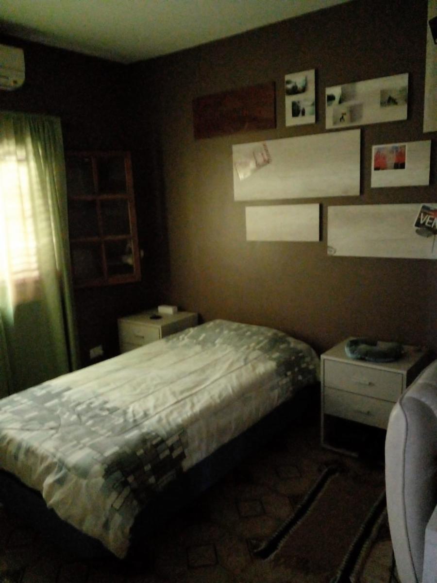 Excelente casa con pileta