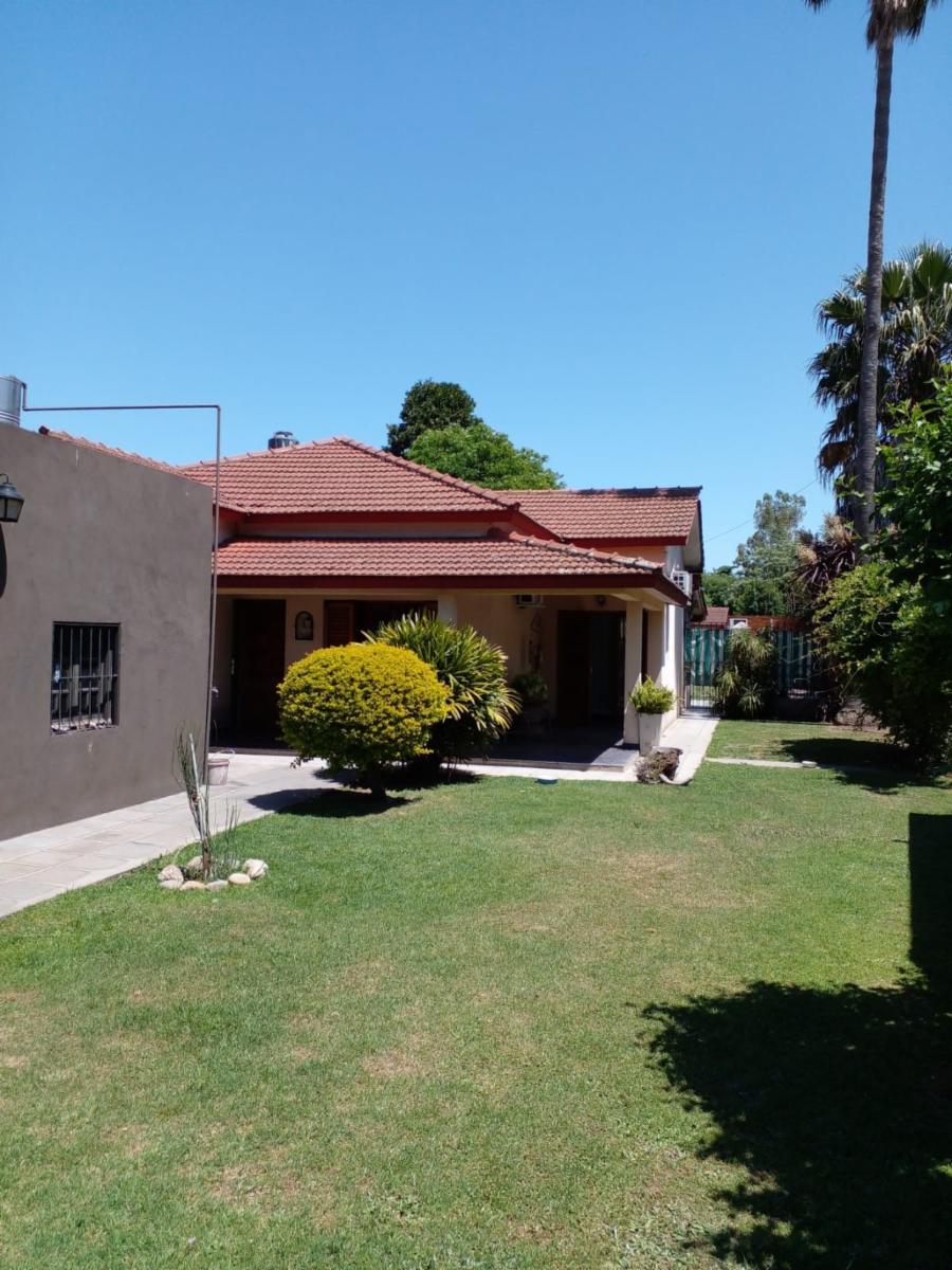 Excelente casa con pileta — foto 6