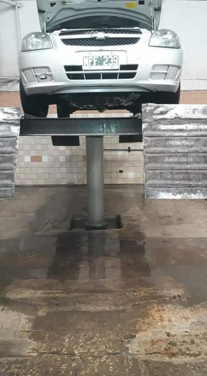Galpon de 380 metros, apto para Lavadero y Lubricentro - 2