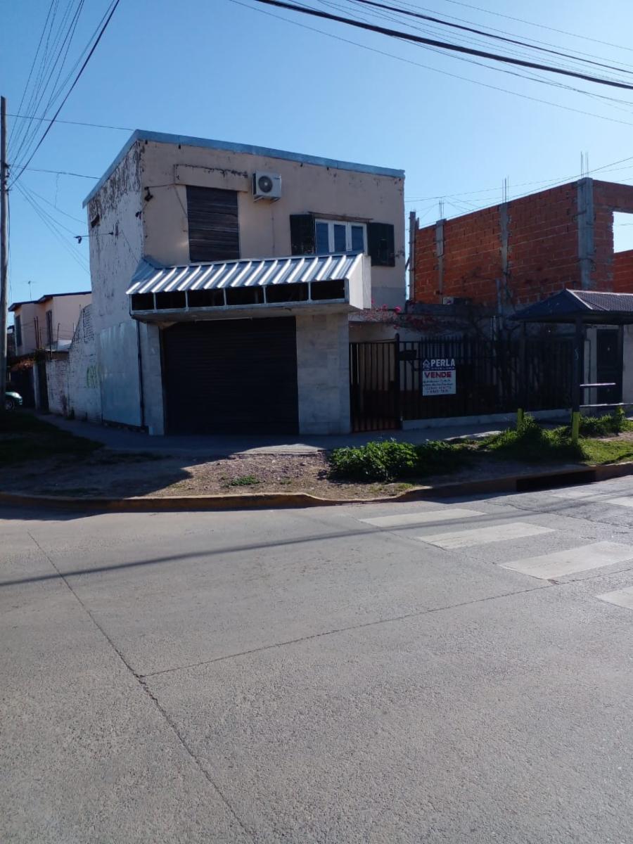 casa con local comercial — foto 3