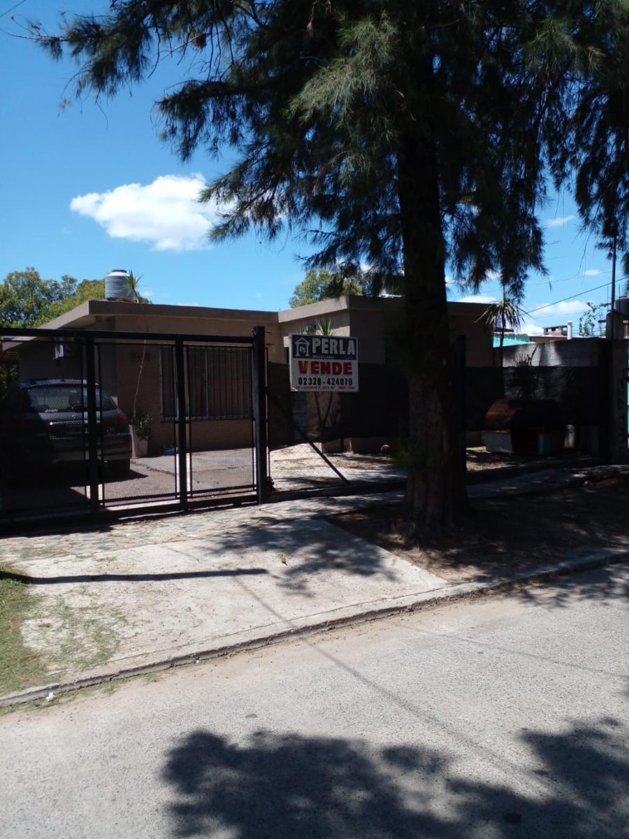 casa a metros de ruta 8 - 2