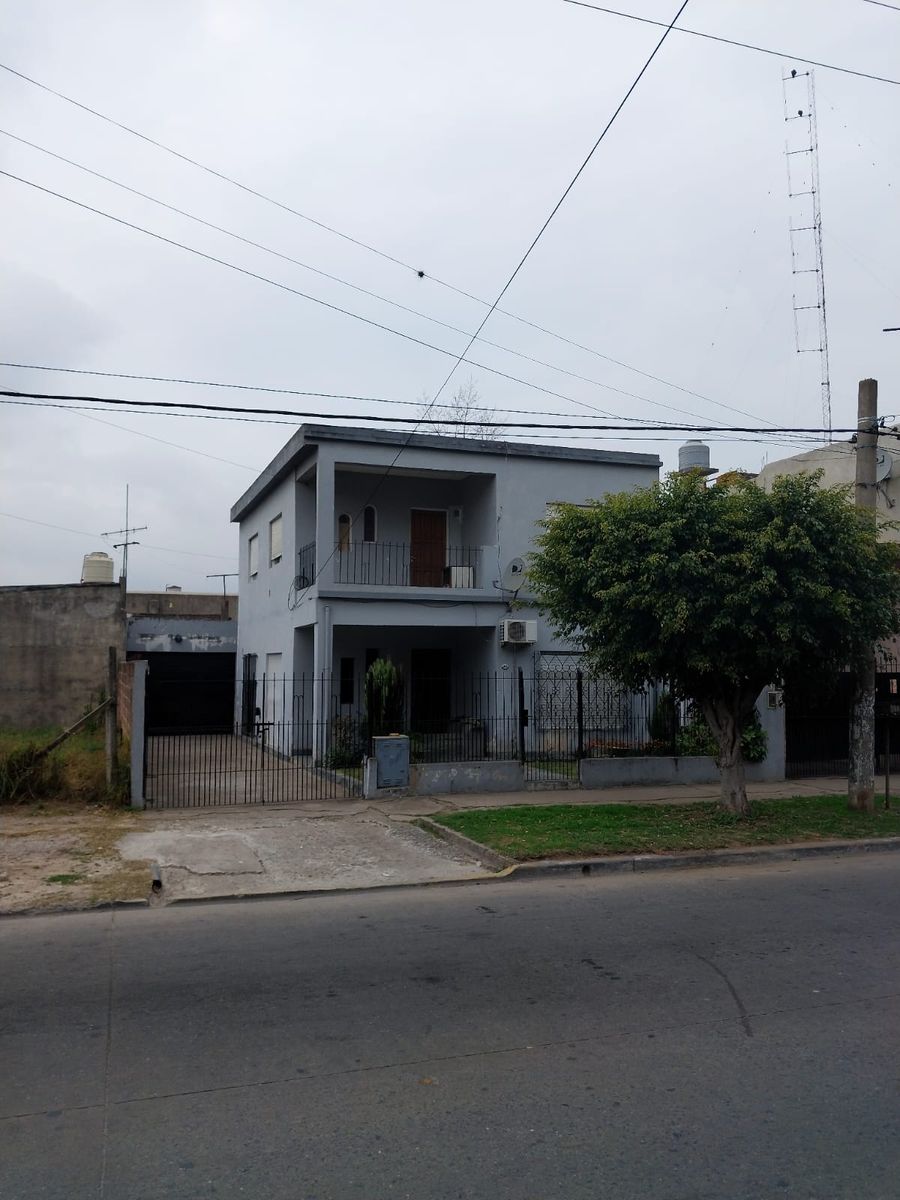 Casa en Alquiler en Los Polvorines, Malvinas Argentinas, Buenos Aires - 12