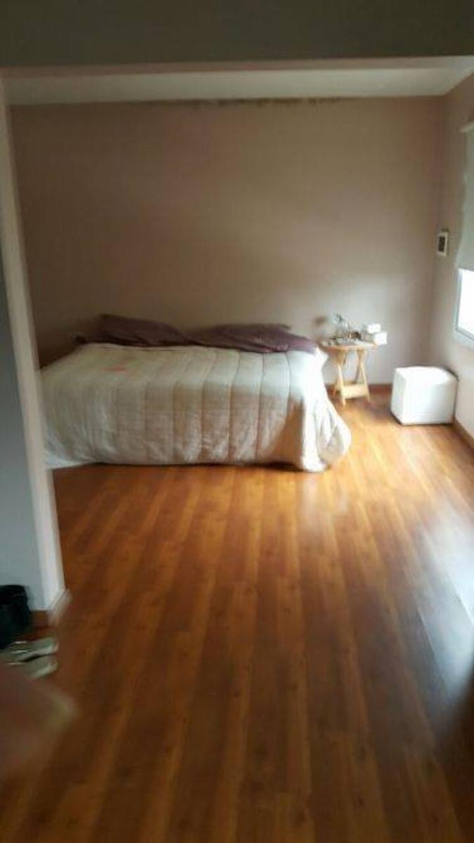 CASA EN VENTA 4 DORMITORIOS TEMPERLEY — foto 4
