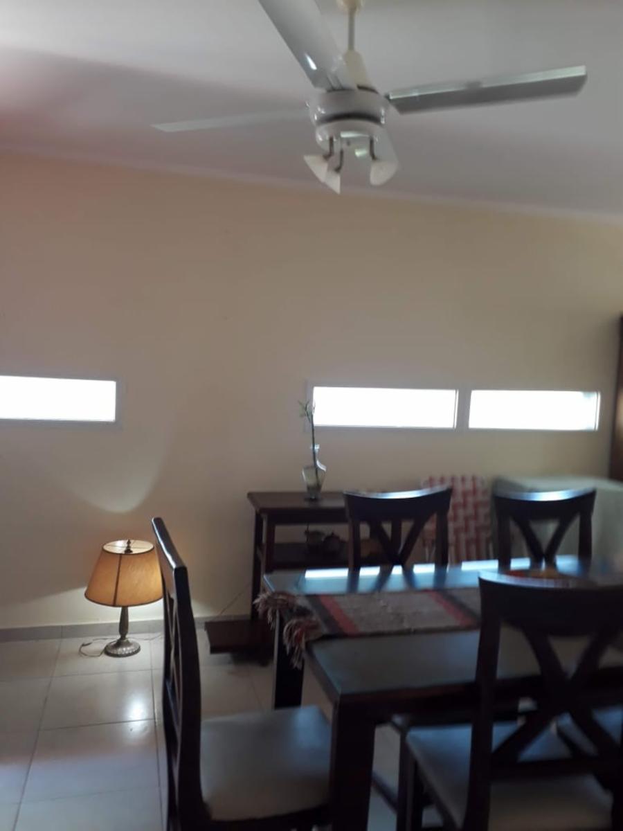 SE VENDE CASA DE 2 DORMITORIOS CON COCHERA - Miguel David y Garrigo. — foto 5