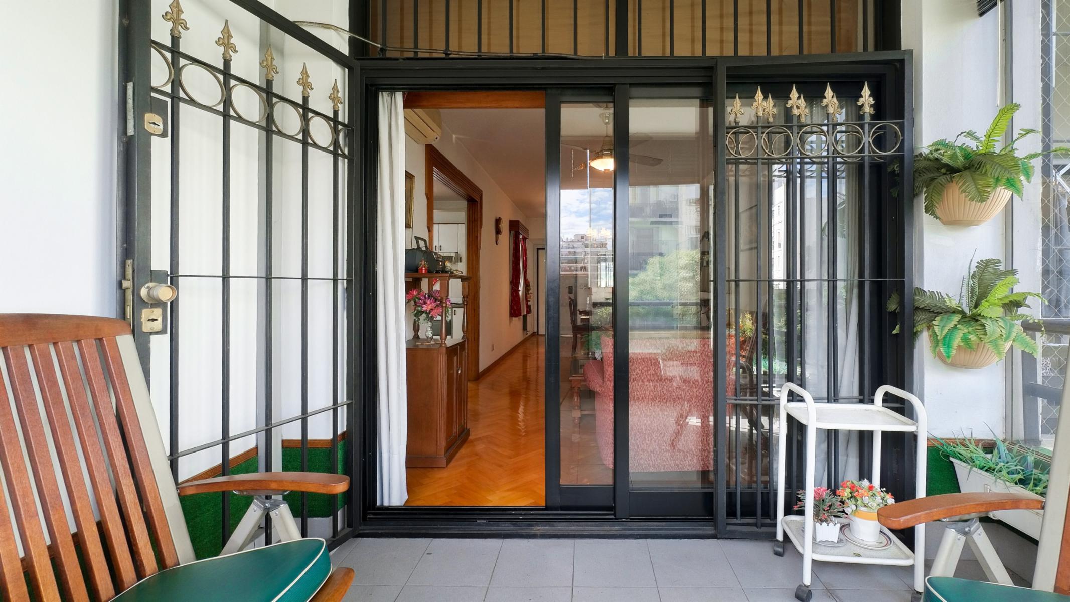 Monserrat 3 ambientes Dormitorio Suite 2 baños cocina lavadero balcón — foto 6
