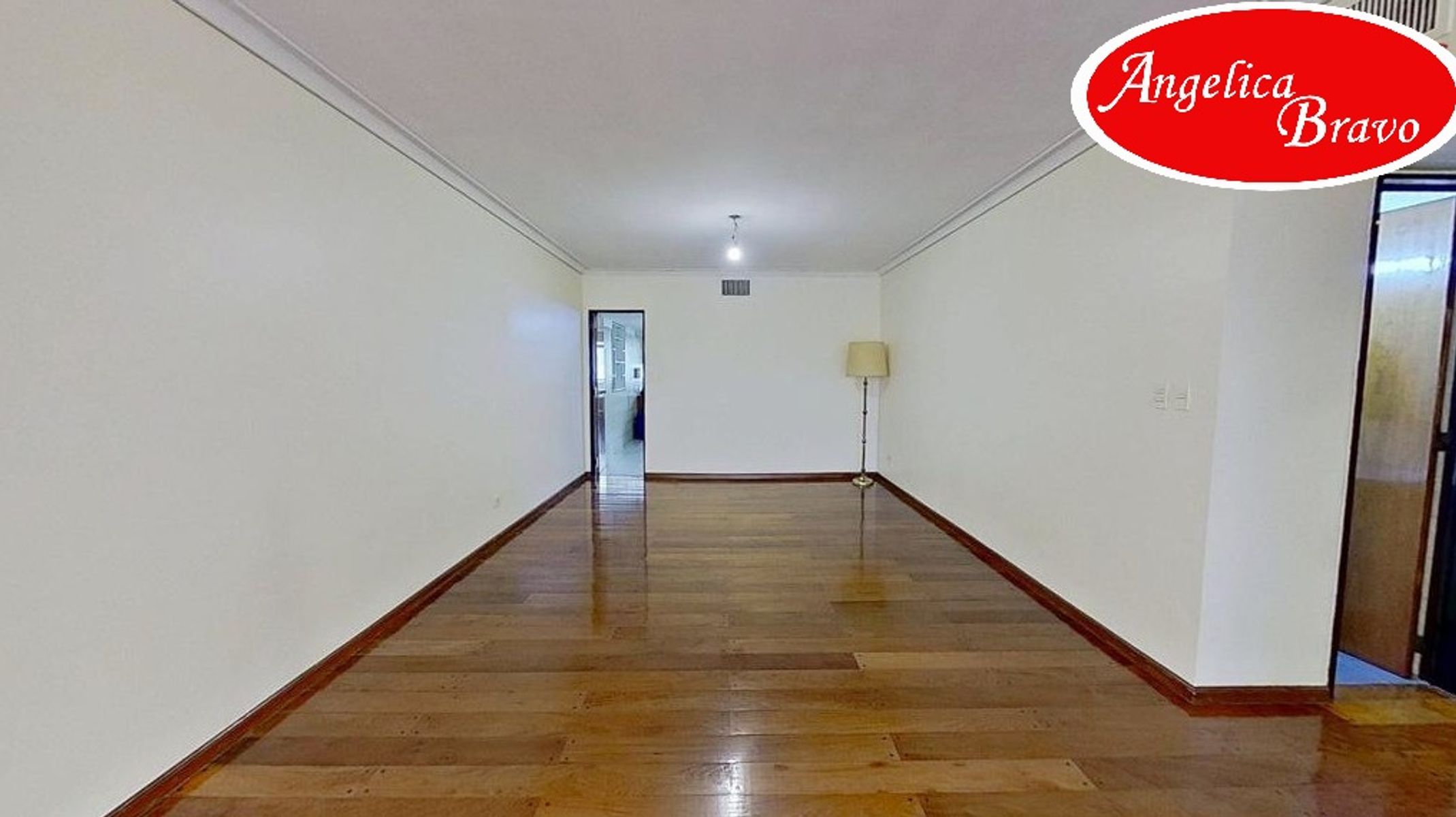Retiro PISO 4 ambientes con dependencia de servicio, 2 cómodas cocheras y amplia baulera. - 9