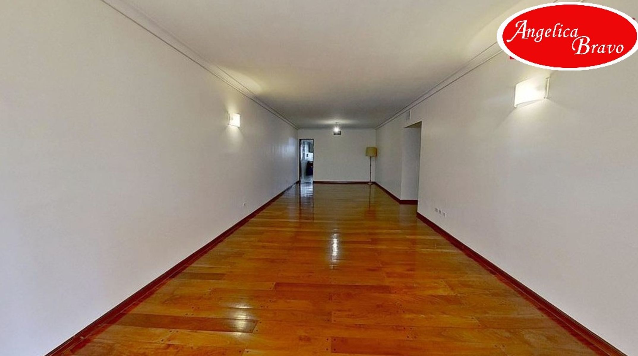 Retiro PISO 4 ambientes con dependencia de servicio, 2 cómodas cocheras y amplia baulera. - 11