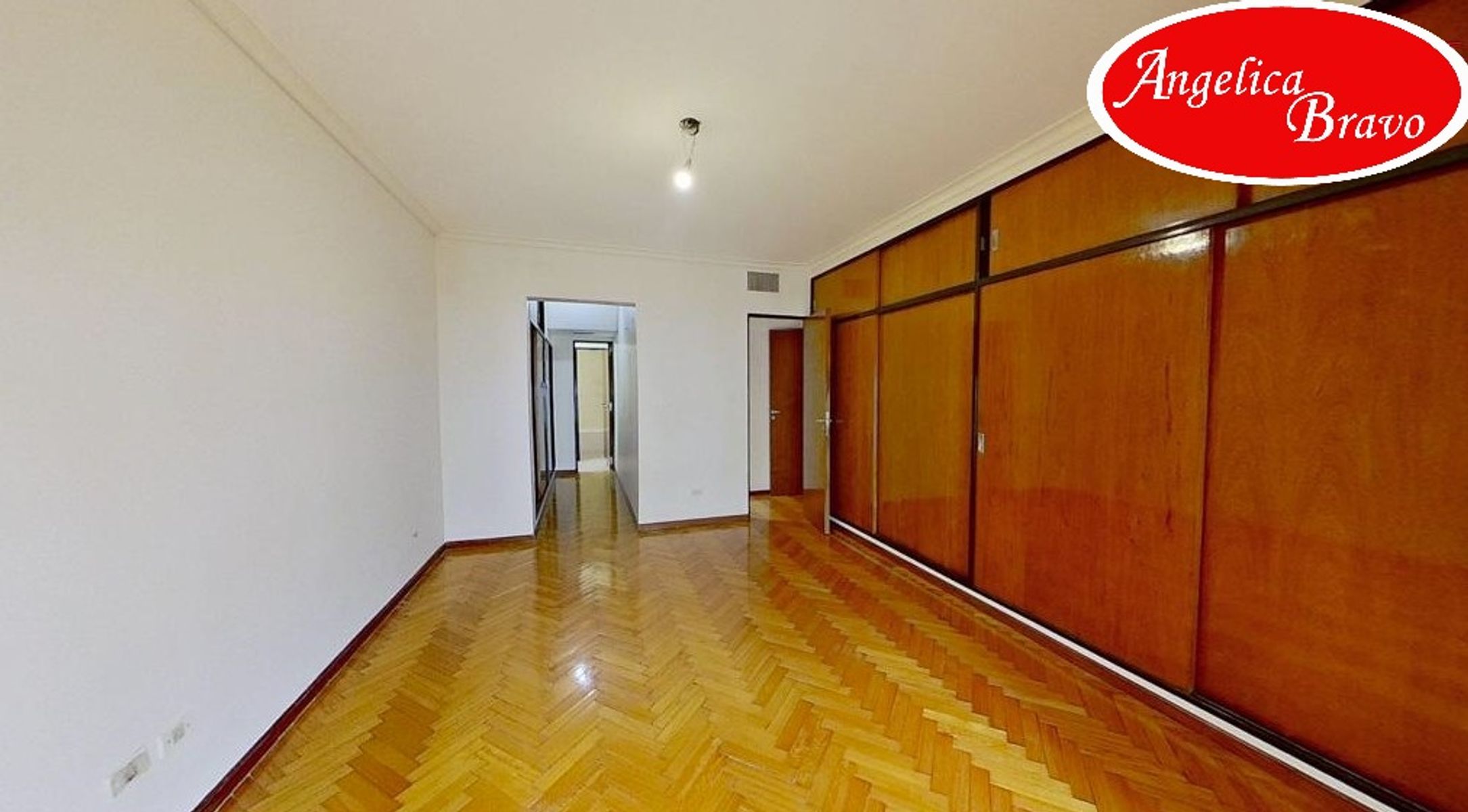 Retiro PISO 4 ambientes con dependencia de servicio, 2 cómodas cocheras y amplia baulera. - 39