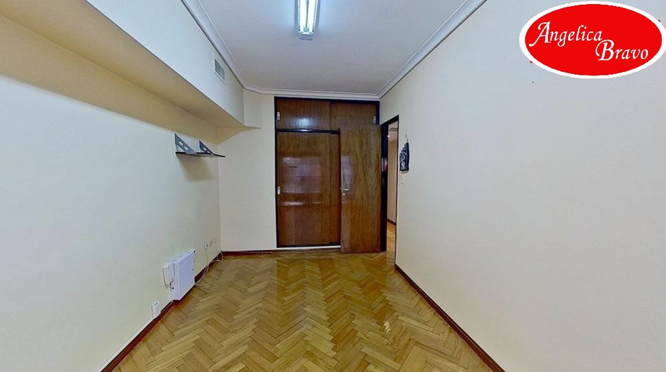 Retiro PISO 4 ambientes con dependencia de servicio, 2 cómodas cocheras y amplia baulera. - 63