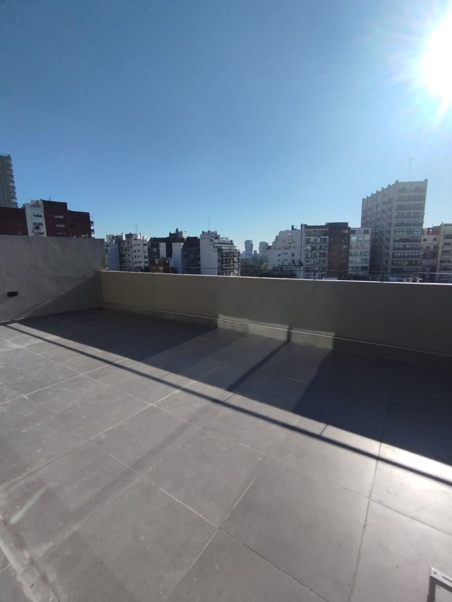 Belgrano 2 ambientes con 2 balcón terraza - 3
