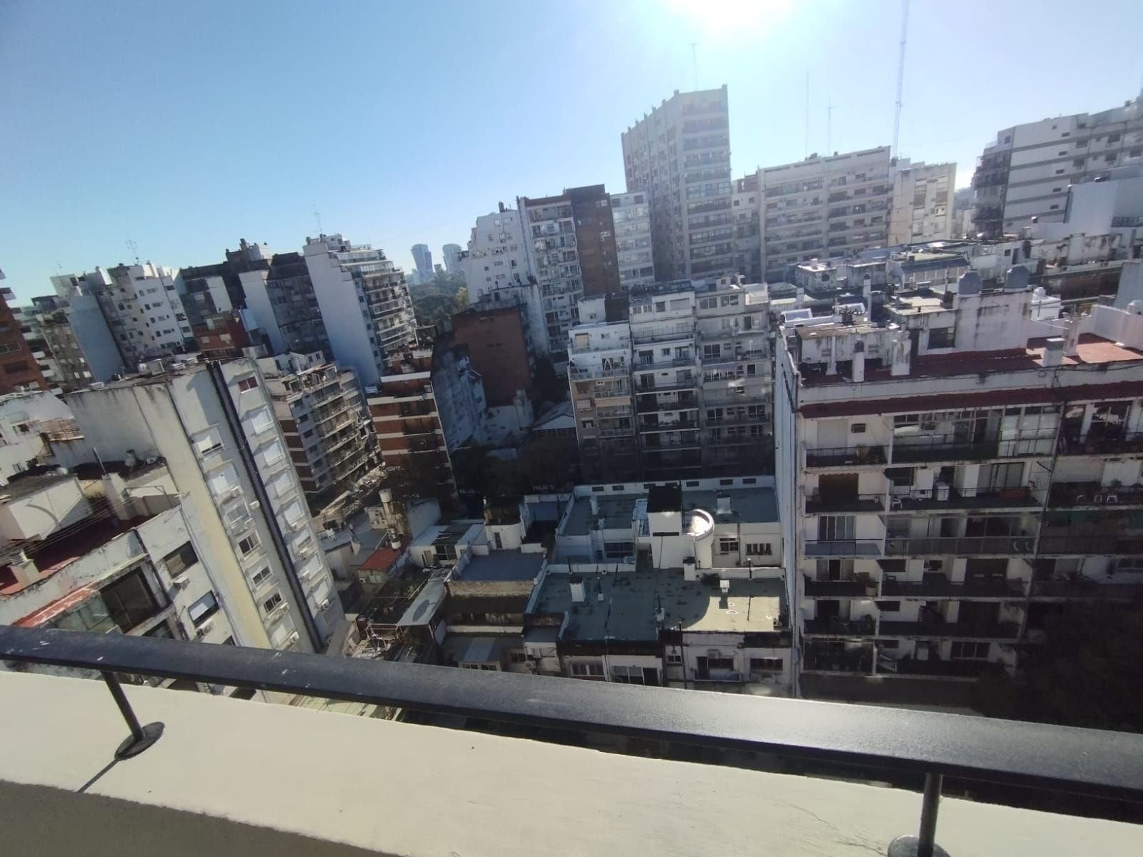 Belgrano 2 ambientes con 2 balcón terraza - 7