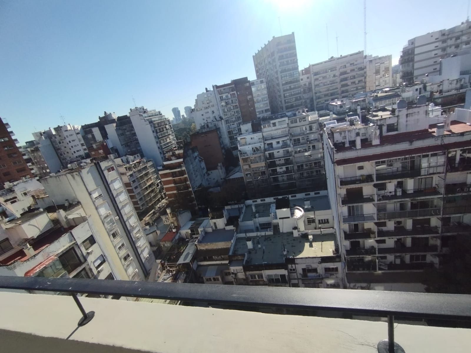 Belgrano 2 ambientes con 2 balcón terraza - 8
