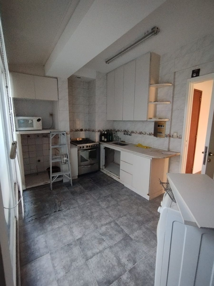 3 abientes con dependencia y balcon terraza — foto 8