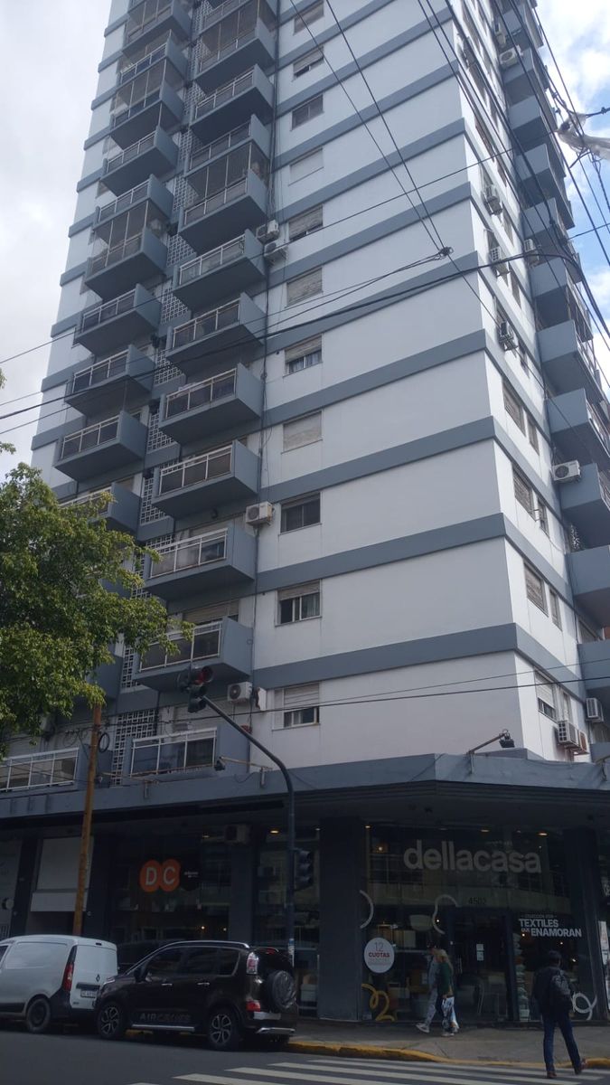 Devoto 2 Ambientes con Balcon - 17