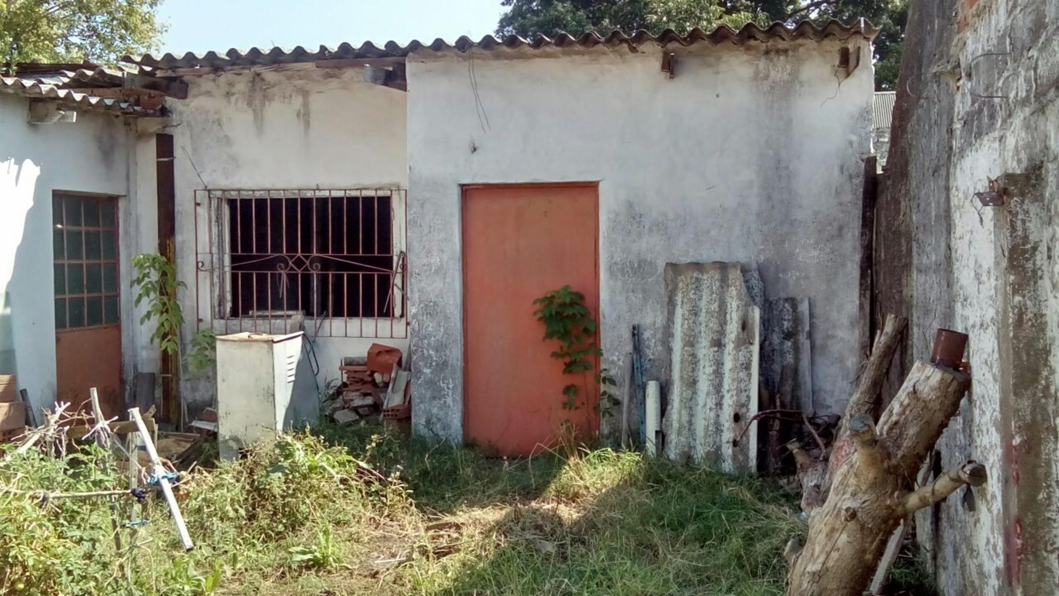 Vendo casa a reciclar en Hurlingham — foto 5
