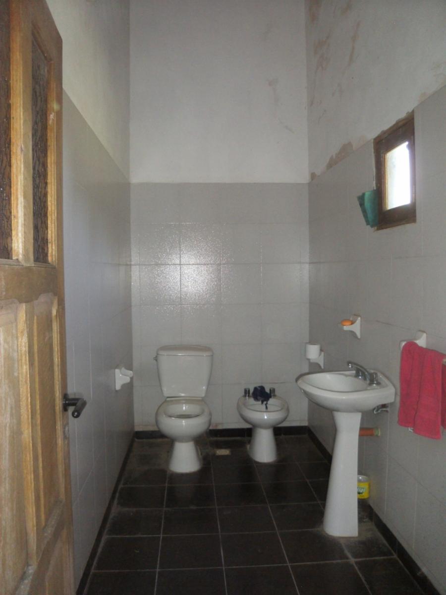 FUNES - 4 DORMITORIOS, PARQUE, PISCINA, QUINCHO. ¡¡¡PREMIAMOS AL COMPRADOR CON U$D 50.000. — foto 7