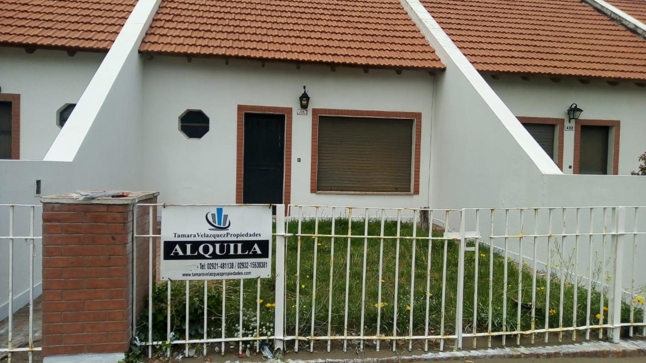 DUPLEX PARA 4/5 CON ENTRADA PARA AUTO A UNA DEL MAR Y 3 DEL CENTRO