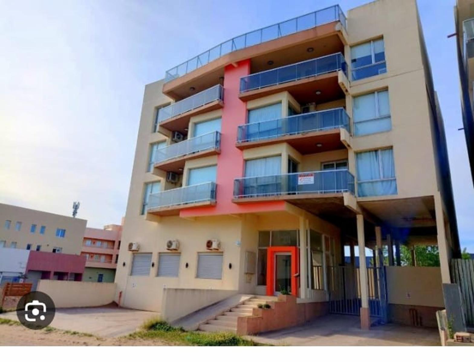 Hermoso depto de dos dormitorios para 4 personas a pasos del mar