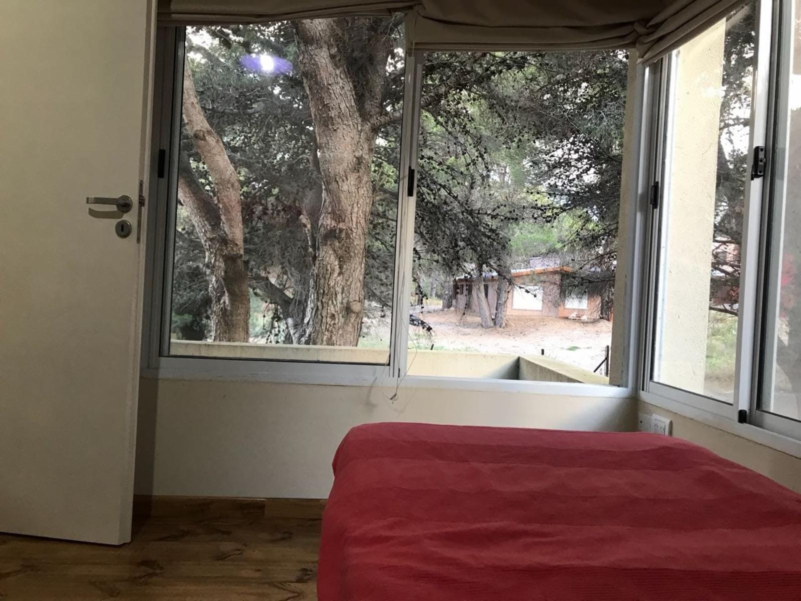 HERMOSA CASA PARA 4 PERSONAS EN SAUCE GRANDE (Calle Miramar y La Perla) a 5 cuadras del mar