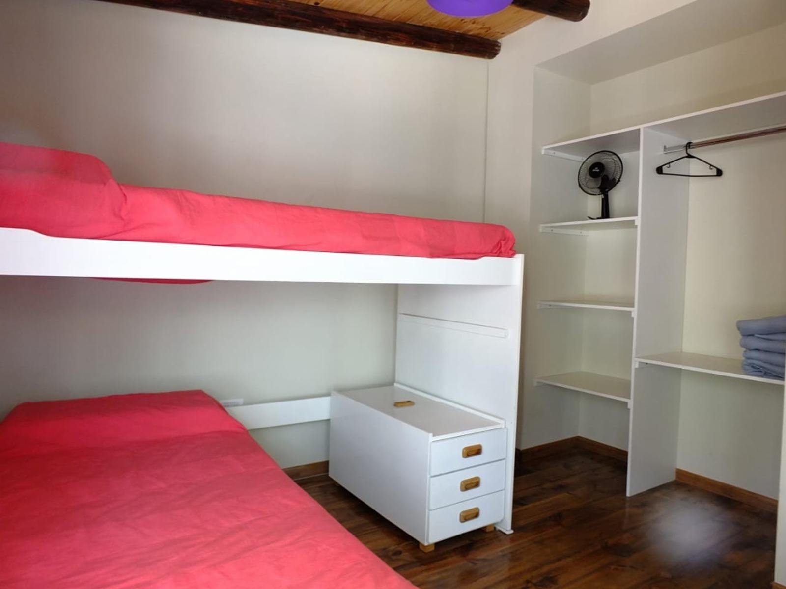 HERMOSA CASA PARA 4 PERSONAS EN SAUCE GRANDE (Calle Miramar y La Perla) a 5 cuadras del mar — foto 2