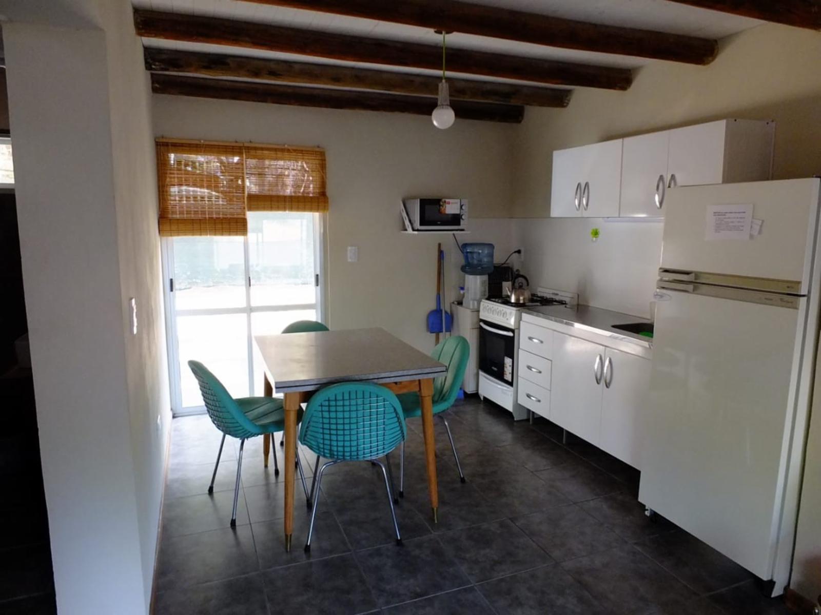 HERMOSA CASA PARA 4 PERSONAS EN SAUCE GRANDE (Calle Miramar y La Perla) a 5 cuadras del mar — foto 6