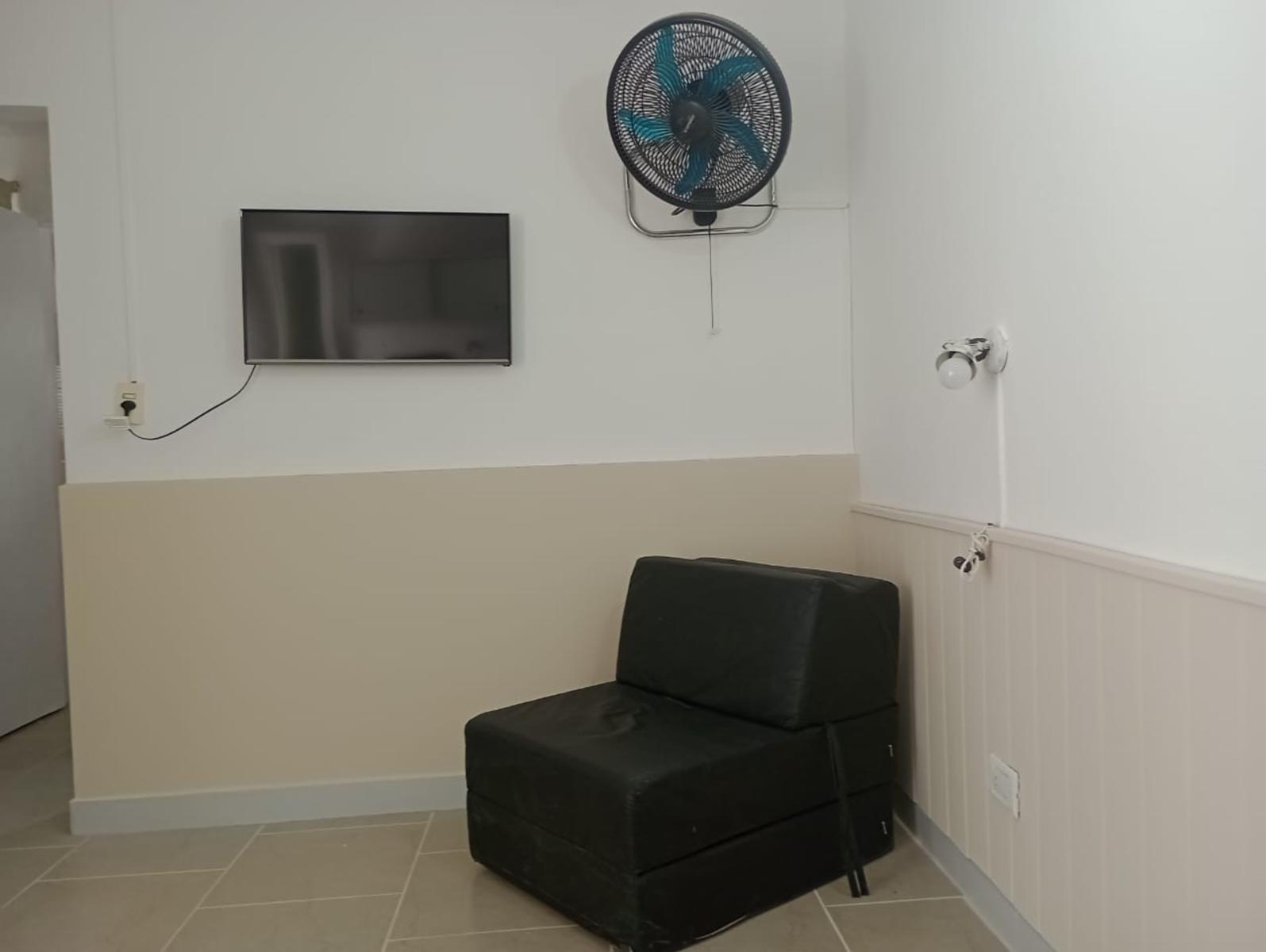 LINDO MONOAMBIENTE PARA 2 PERSONAS A 1 CUADRA DEL MAR Y 3 DEL CENTRO — foto 10